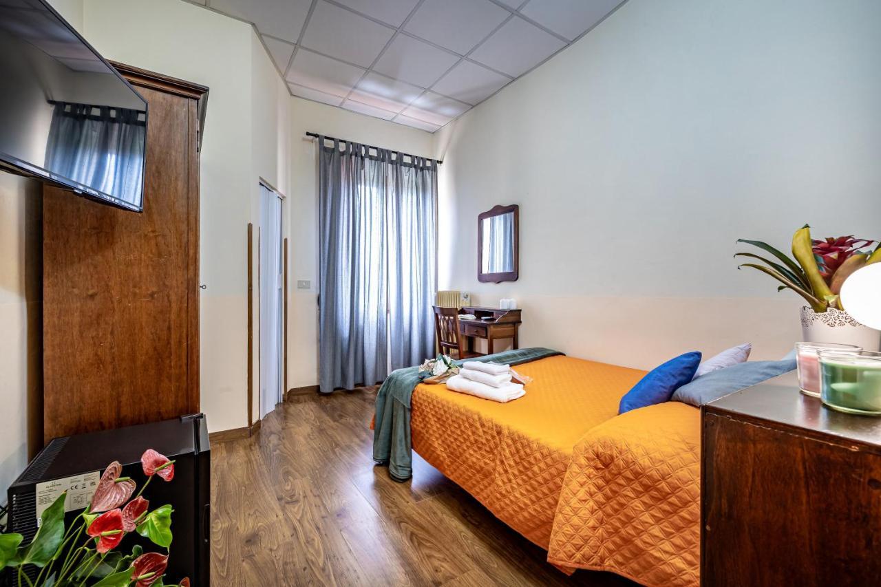 Hotel Minerva Піза Екстер'єр фото